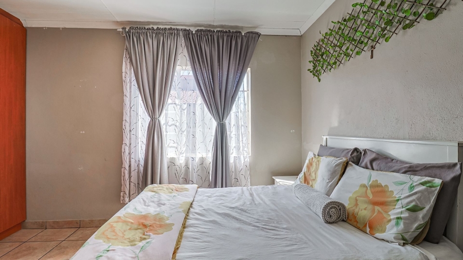 3 Bedroom Property for Sale in Waterkloof East North West